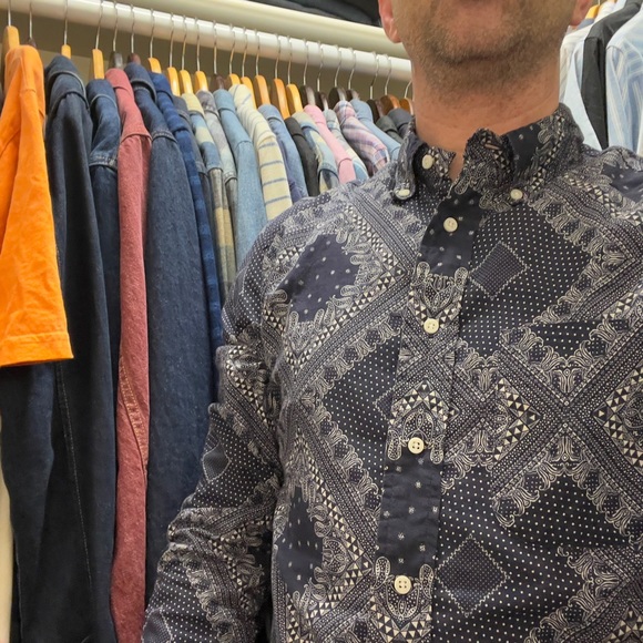 Gitman Bros Vintage Bandana Print Chambray Shirt - Picture 4 of 14